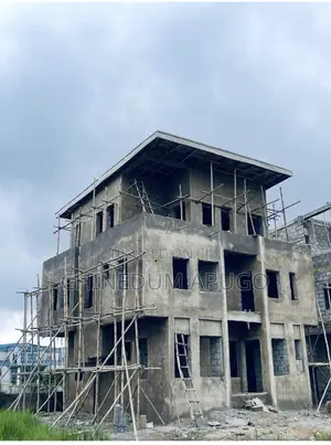 5bdrm House in Jahi for Sale