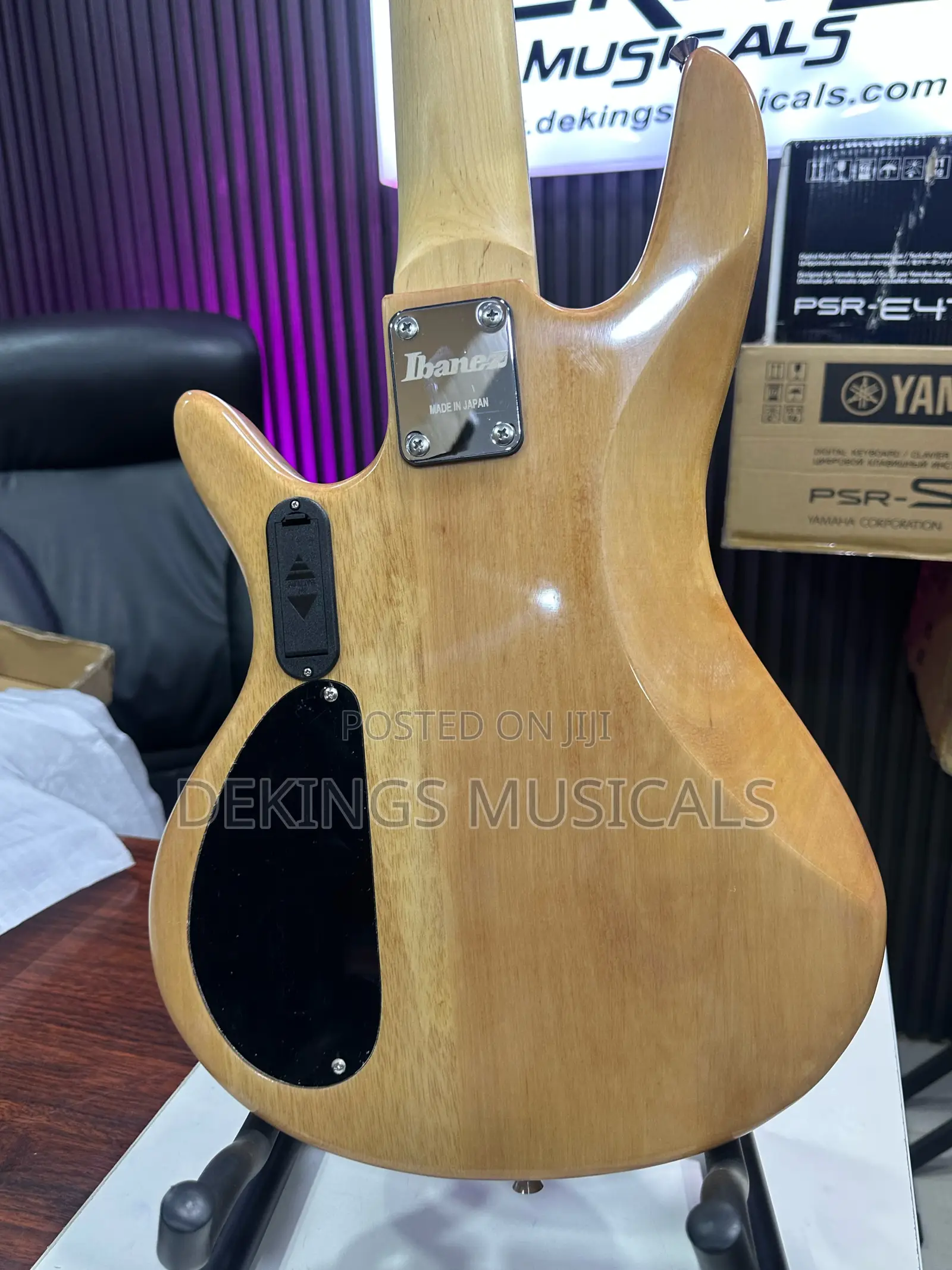Ibanez Active Guitar 5strings - Bass