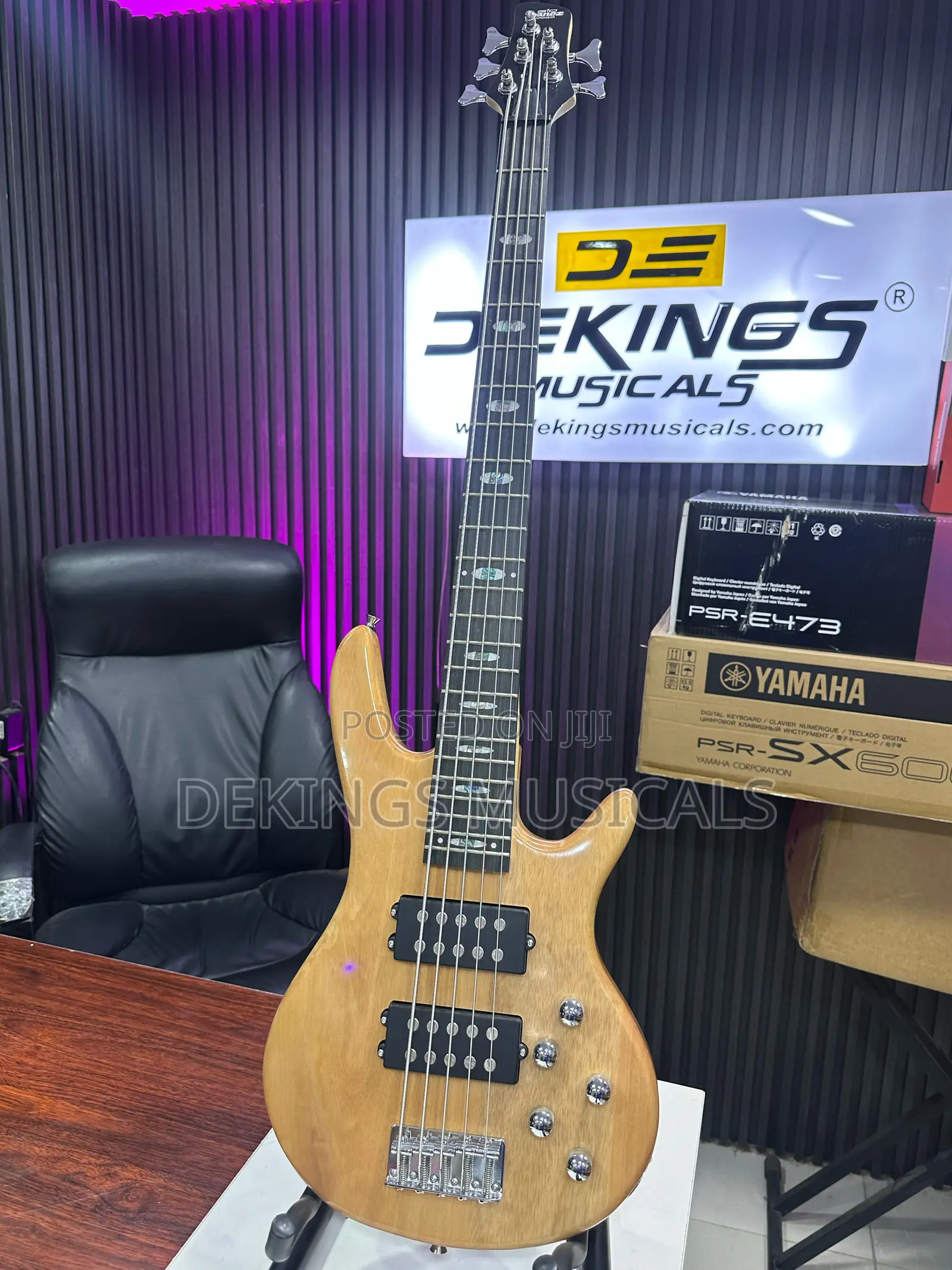 Ibanez Active Guitar 5strings - Bass