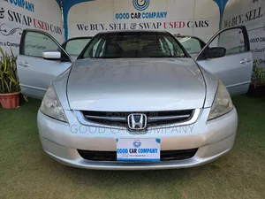Honda Accord 2005 Silver