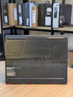 Laptop MSI Vector GP68 HX 13V 32GB Intel Core I9 SSD 1T