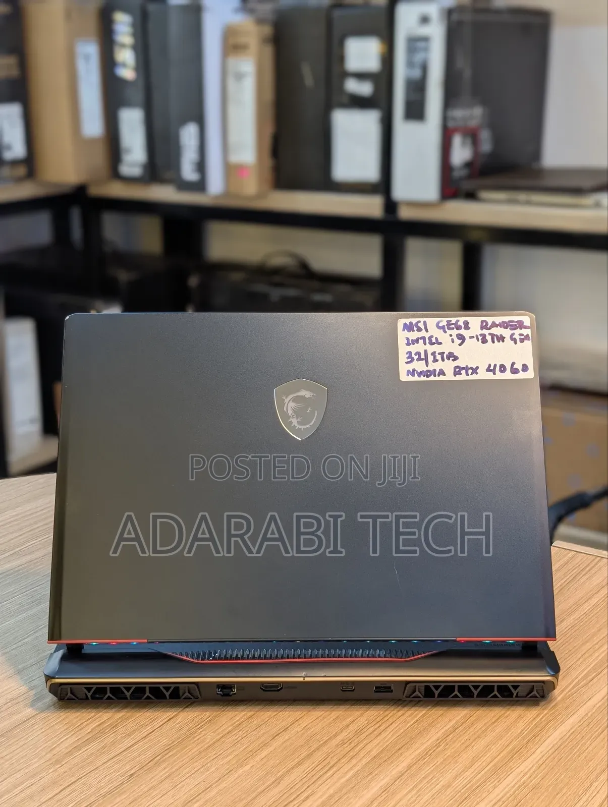Laptop MSI Vector GP68 HX 13V 32GB Intel Core I9 SSD 1T