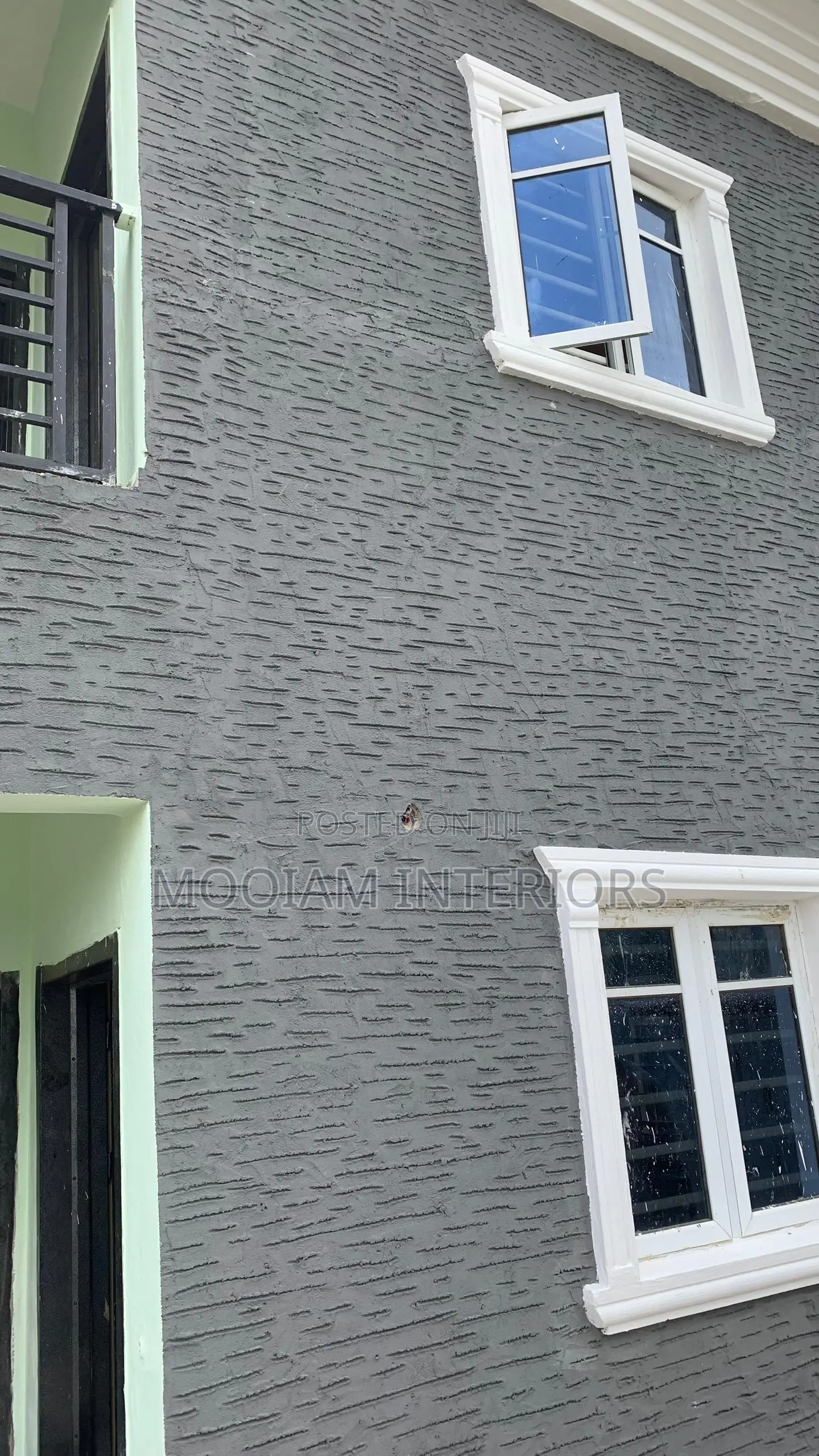 Gravitex Painting