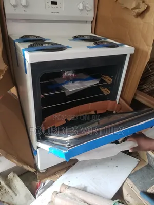 Frigidaire 4b Electric Cooker and Oven