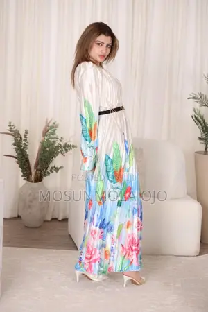 Plus Size Pleated Floral Maxi Dress With Black Belt