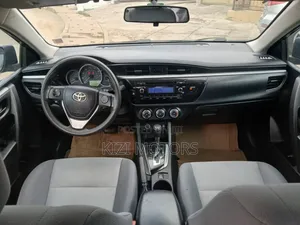 Toyota Corolla 2016 Gray