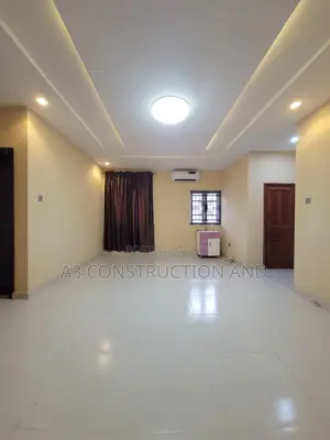 3bdrm Block of Flats in Kolapo, Akobo for rent