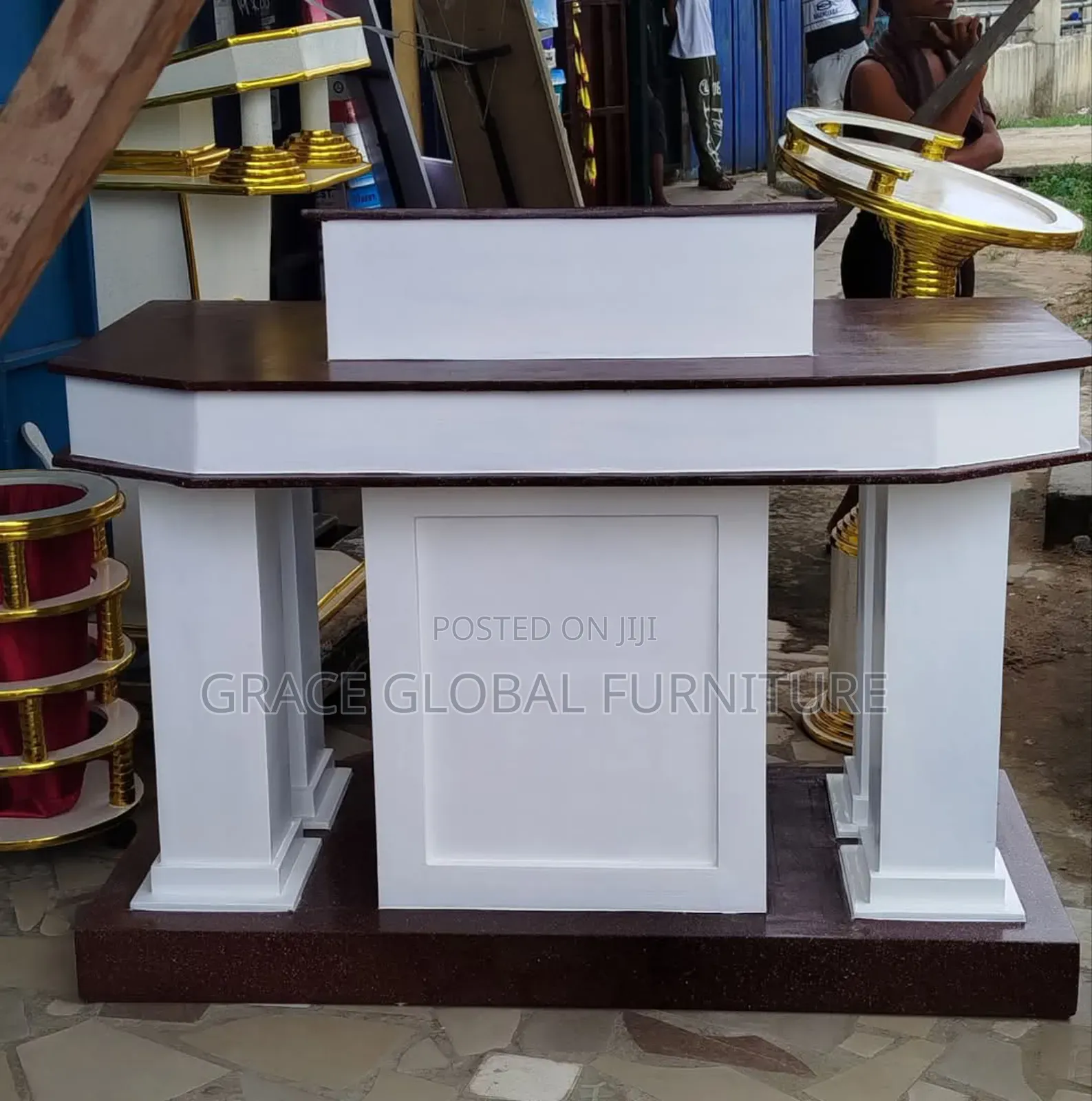 Large Size Pulpit