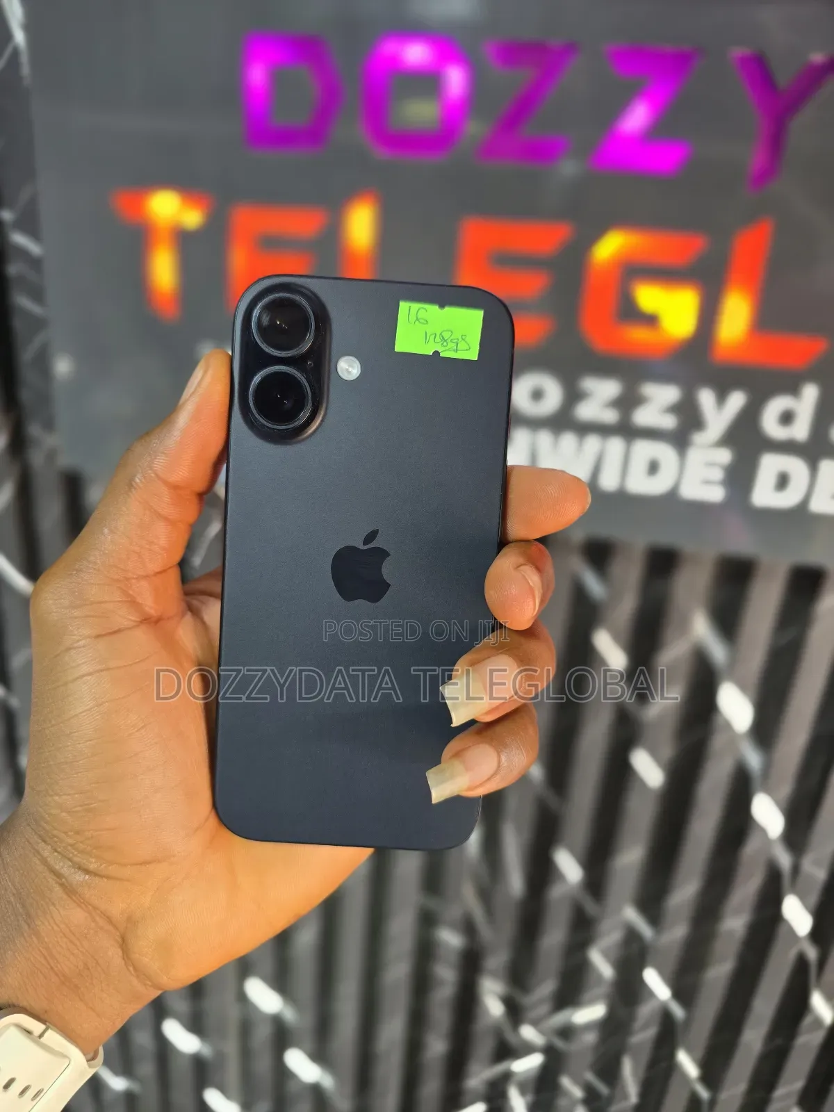 Apple iPhone 16 128 GB Black