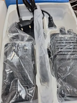 Motorola M9 Two-Way Radio Walkie Talkie
