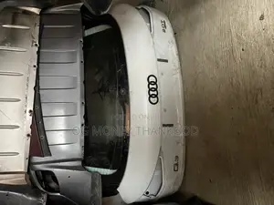 Back Boot Audi Q3 2013