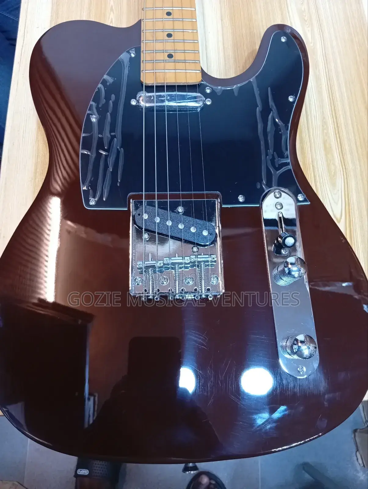 Keyson 6 Strings Electric Guitar
