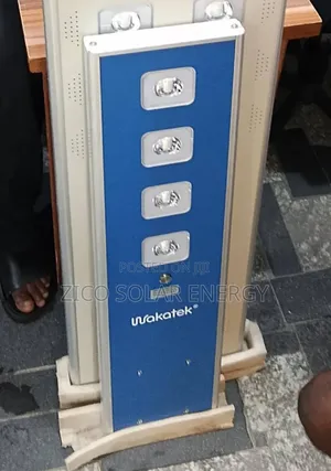 Wakatek Four Eye Street Light