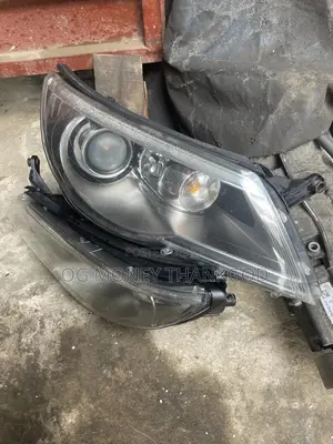 Headlights Volkswagen Tiguan 2008 2010 Europe