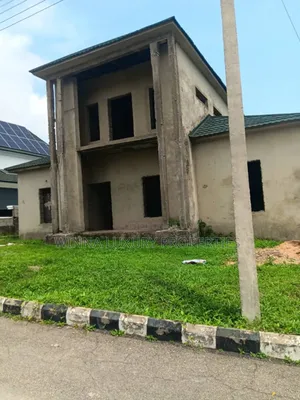 4bdrm Duplex in River Park Estate, for sale