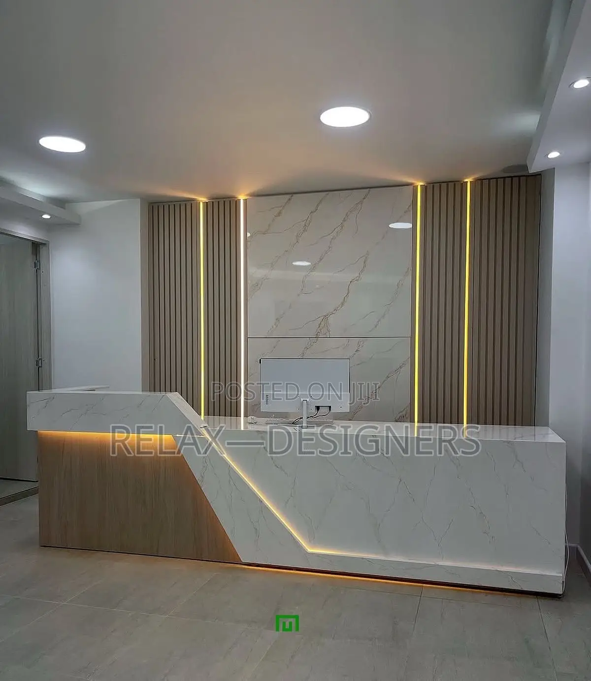 Receptionist Table With Panel Glossy