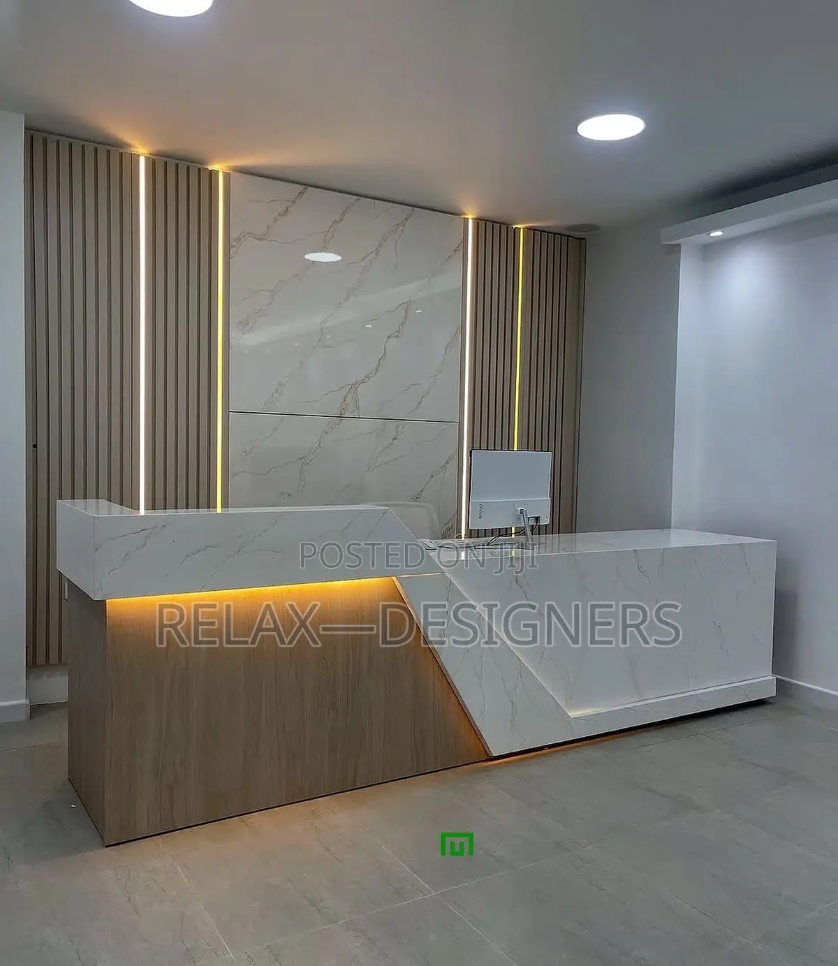 Receptionist Table With Panel Glossy