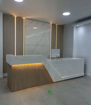 Receptionist Table With Panel Glossy
