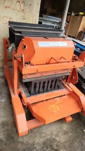 Mobile Block Molding Machine