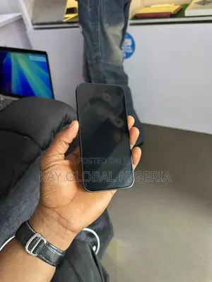 Apple iPhone 15 128 GB Black