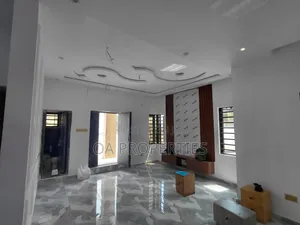 3bdrm Bungalow in Ibadan for sale