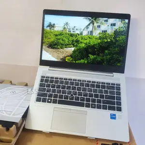 New Laptop HP EliteBook 840 12GB Intel Core I5 SSD 512GB