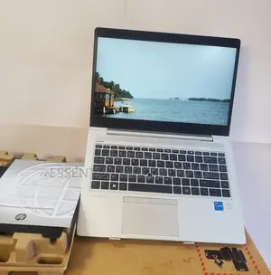 New Laptop HP EliteBook 840 8GB Intel Core I5 SSD 1T
