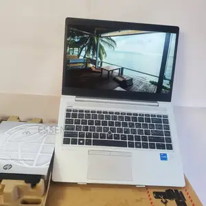 New Laptop HP EliteBook 840 12GB Intel Core I5 SSD 1T