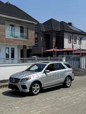 Mercedes-Benz GLE-Class GLE 350d 4MATIC 2017 Silver
