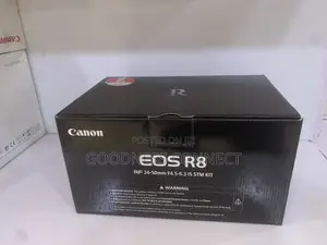 Canon Eos R8 With 24-50 Kit Lens Stm
