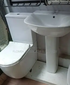Water Closet With England Standard Mechanism