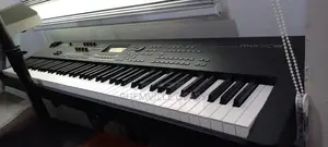 Yamaha Mox 8 Uk Used Synthesiser Keyboard