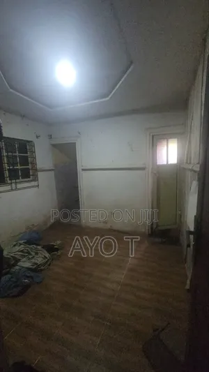Studio Apartment in Ilaje, Shomolu for rent