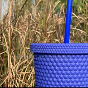 Cup With Lid And Straw