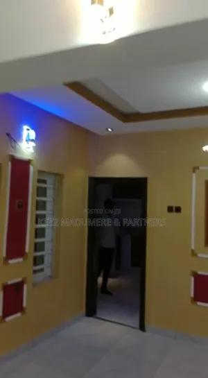 4bdrm Duplex in Chosen Church,, Port-Harcourt for rent