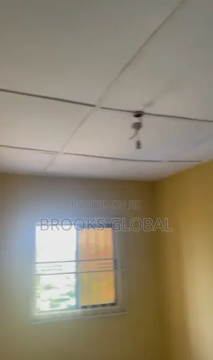 3bdrm Block of Flats in Benin City for rent
