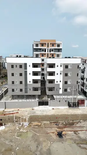2bdrm Block of Flats in Freedom Way, Lekki Phase 1 for sale