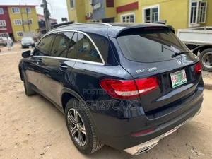 Mercedes-Benz GLC-Class 2016 Blue