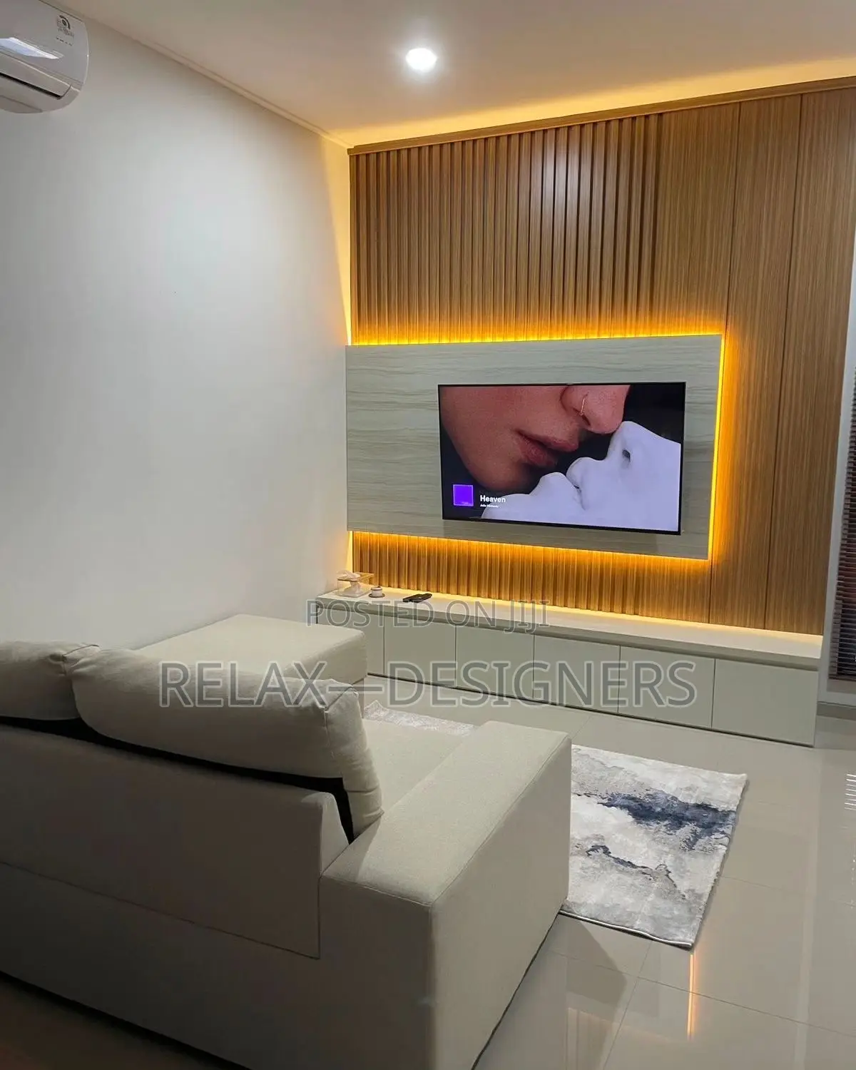 Brown Kx Tv  Console