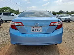 Toyota Camry 2013 Blue