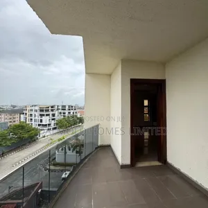 4bdrm Maisonette in Banana Island for rent