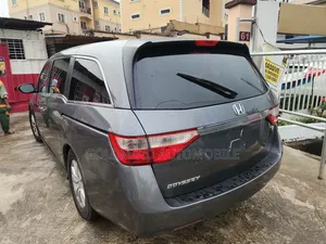 Honda Odyssey EX-L 4dr Minivan (3.5L 6cyl 6A) 2014 Gray