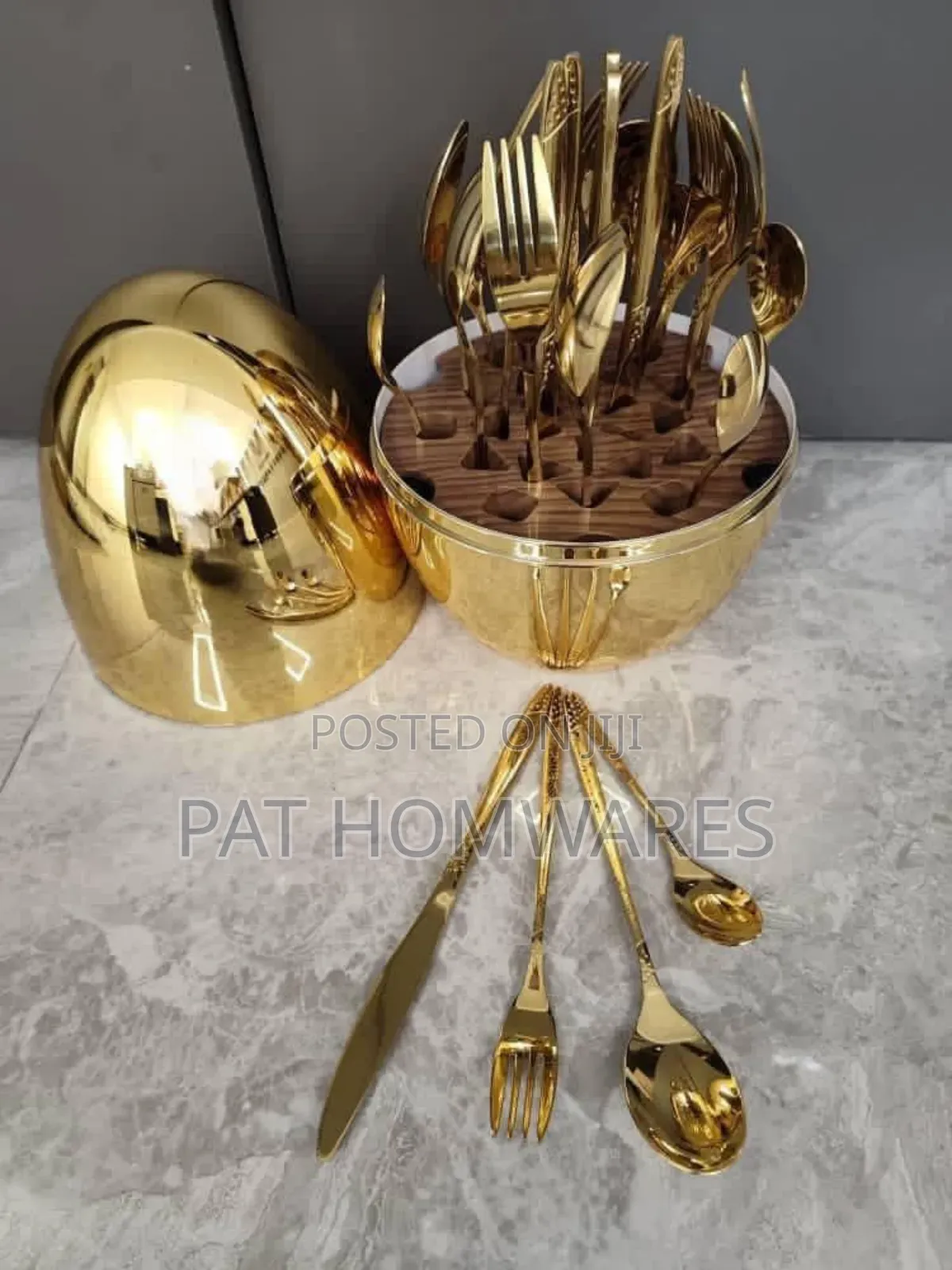 24 Pieces Gold Spoon Set