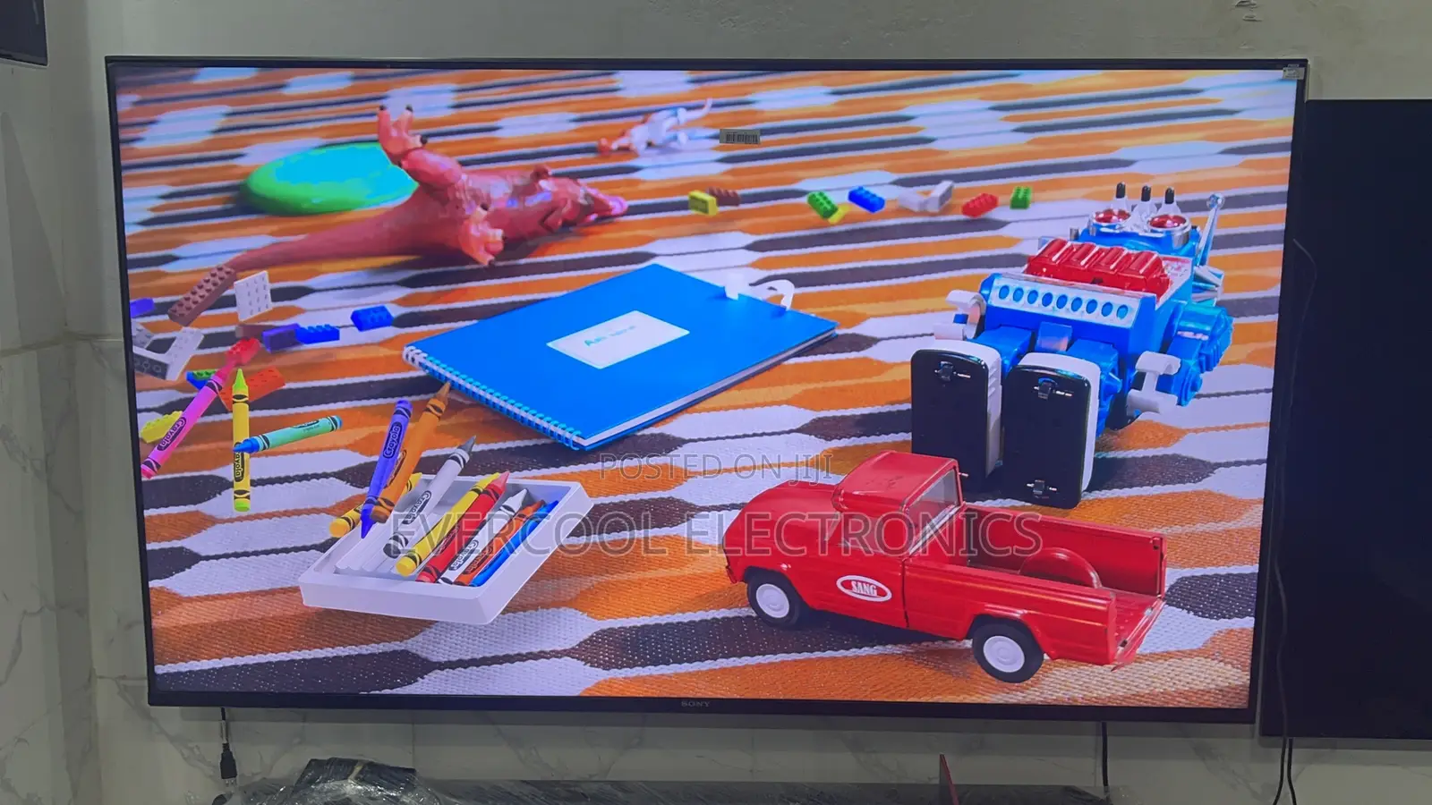 High-End 55” Sony Google Smart Tv