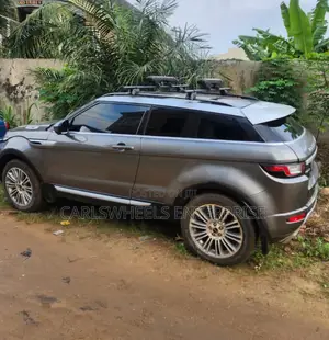 Land Rover Range Rover Evoque Pure Plus 4x4 Coupe (2.0L 4cyl 9A) 2014