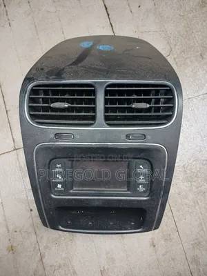 Dodge Journey 2012 Screen and Ac Vent