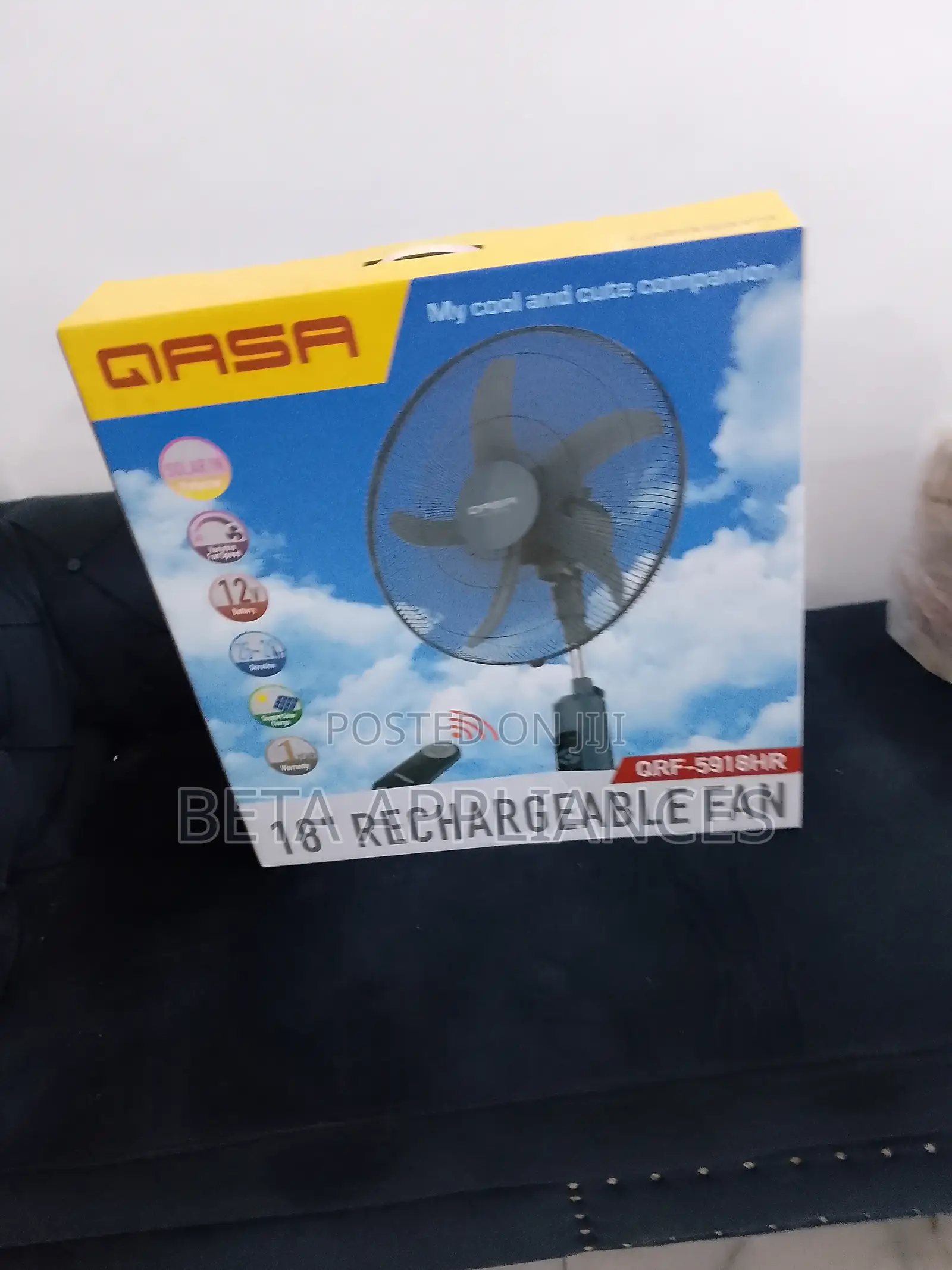 Quasa 18” Fan With Long-Lasting Battery