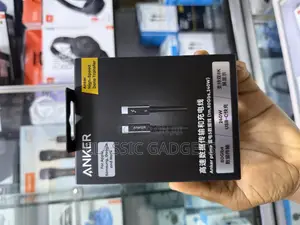 Anker Prime Thunderbolt 5 Cable (3.3 Ft, 80gbps, 240w)