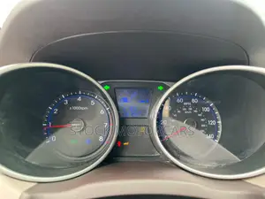 Hyundai Tucson 2013 Red
