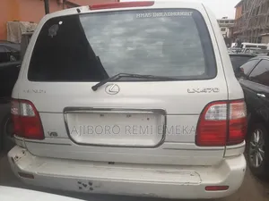 Lexus LX 470 1999 Off white